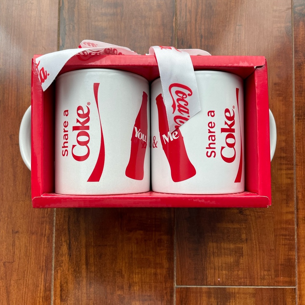 New In Box SHARE A COKE 2 Mug Set